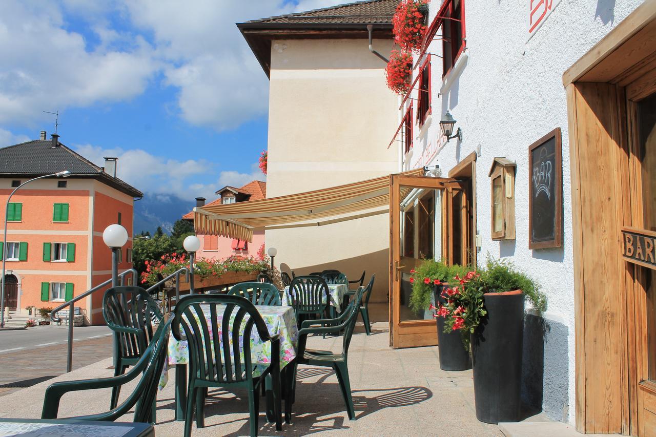 Albergo Bellaria Lavarone Exterior foto